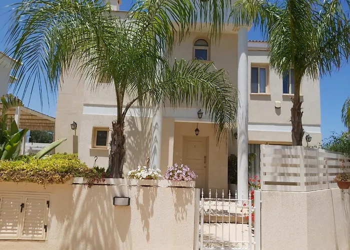 Anthorina Villa 3